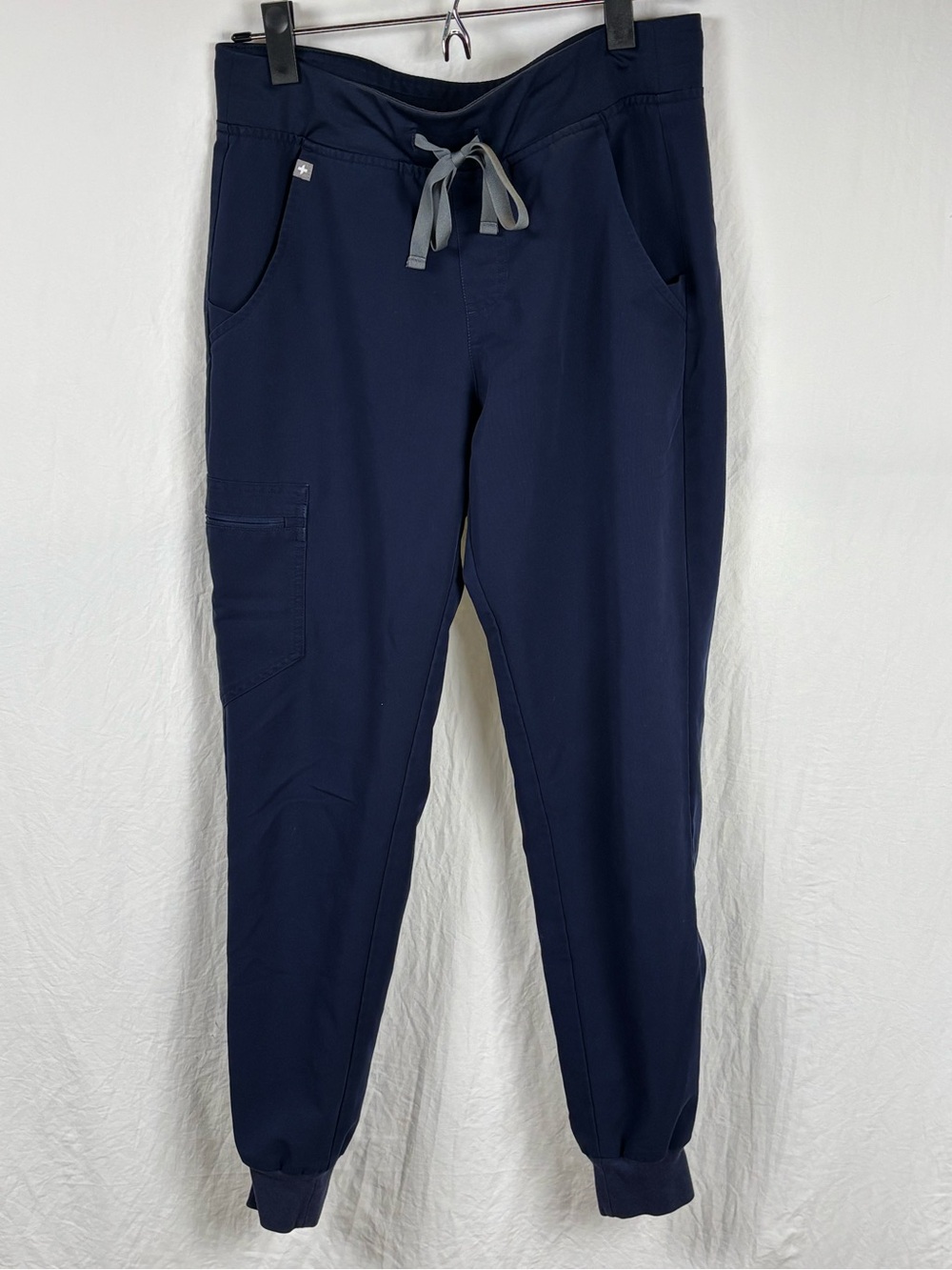 Figs women’s small Navy Joggers with Gray Drawstring